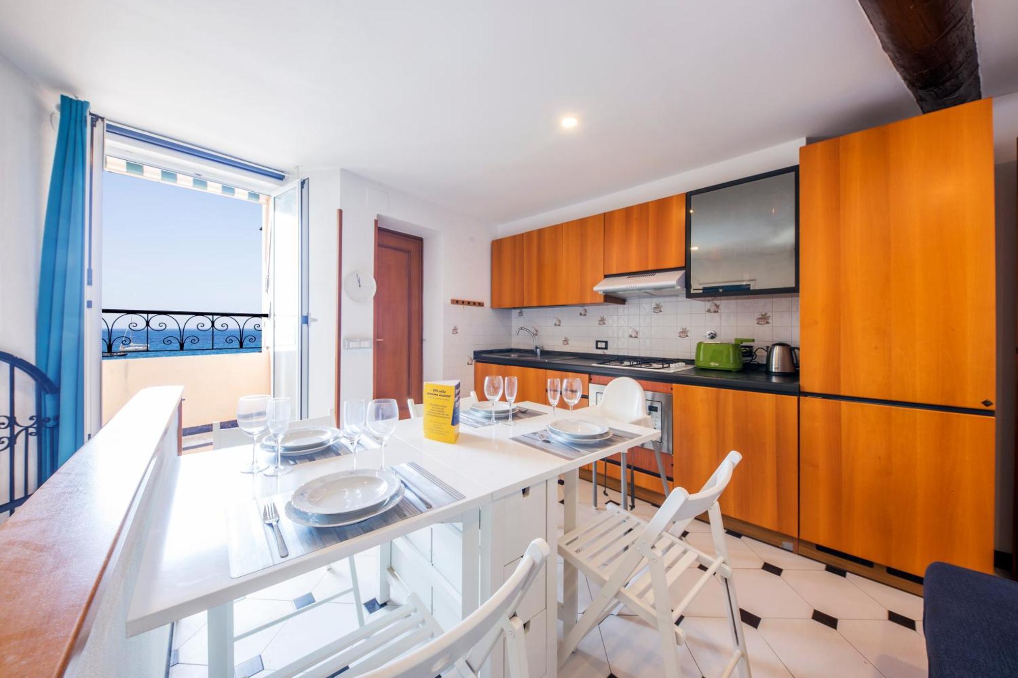 Casaviva Family Beachfront House In カモーリ エクステリア 写真